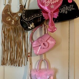 Bratz Collection !!RARE!DOLLSKILLs6 bags SOLD AS SET ONLY 😍  Make me an offer 😘